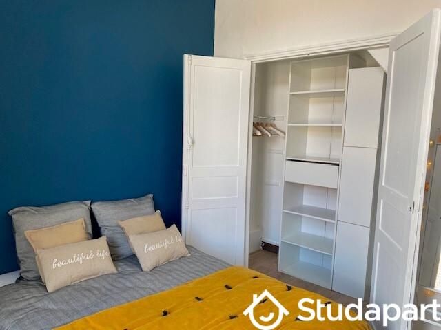 Chambre - 12 m² - 1 pièce