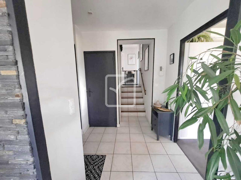 Maison - 114 m² - 6 pièces