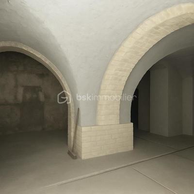 Local commercial - 197 m² - 2 pièces