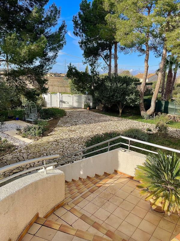 Maison traditionnelle - 95 m² - 5 pièces