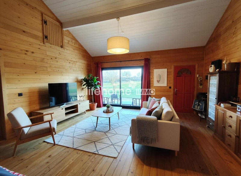 Maison - 105 m² - 5 pièces