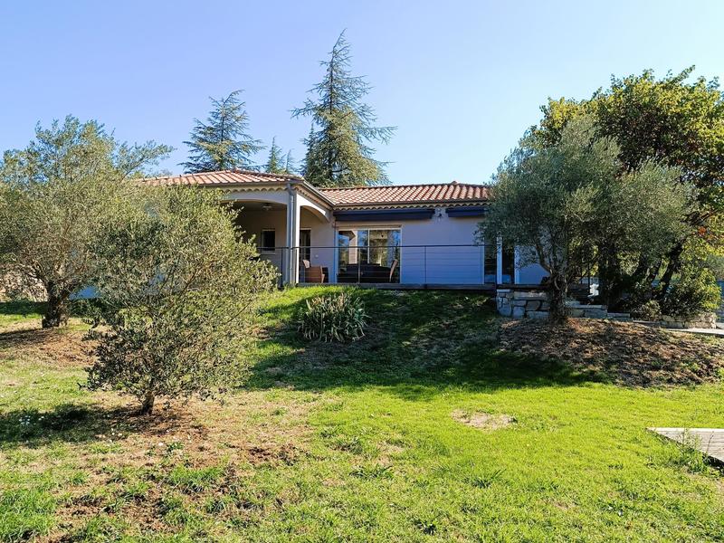 Villa - 106 m² - 5 pièces
