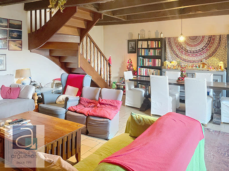 Maison - 150 m² - 7 pièces