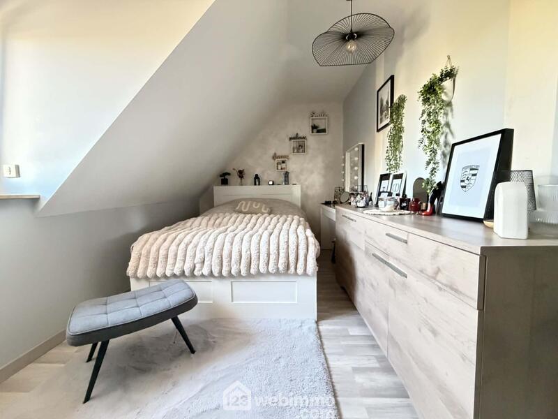 Maison - 121 m² - 6 pièces