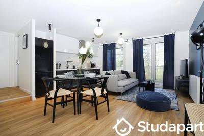 Chambre - 13 m² - 1 pièce