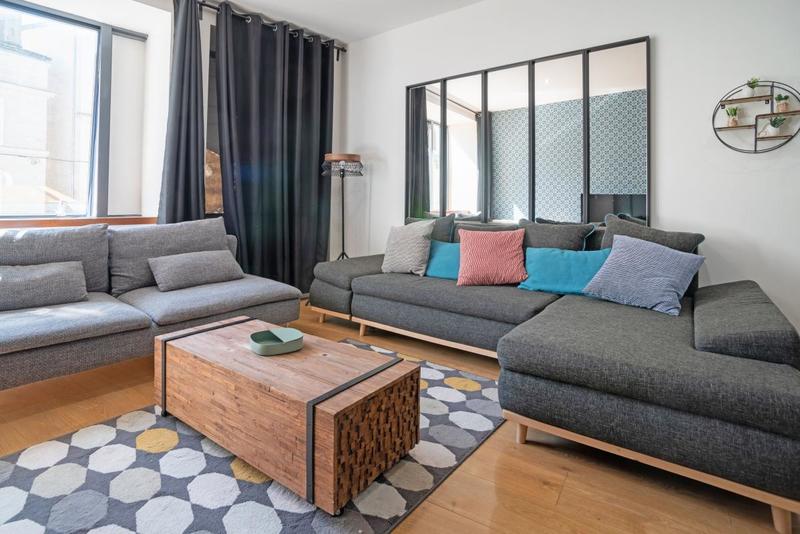 Appartement - 100 m² - 4 pièces