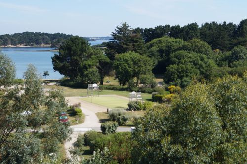 Camping Municipal de Tindio***