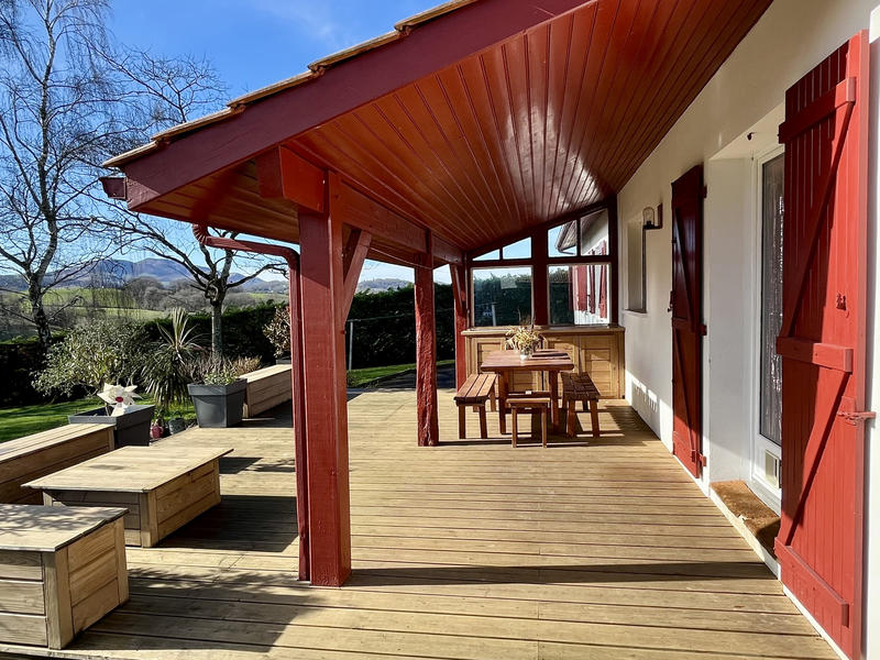 Maison - 107 m² - 4 pièces