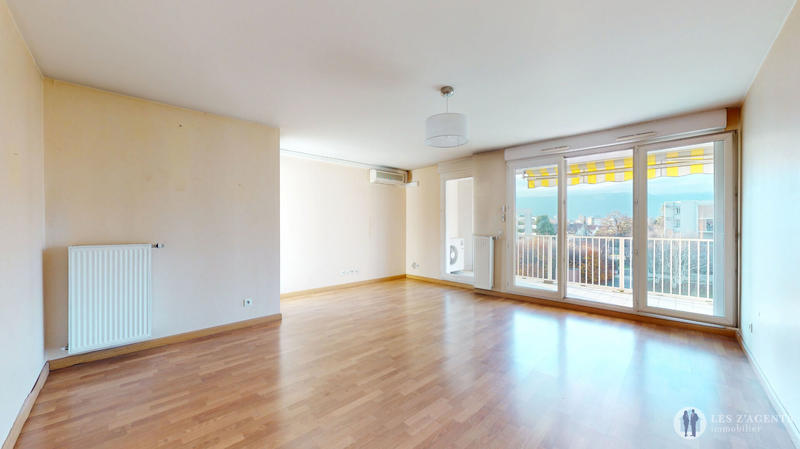 Appartement - 86 m² - 4 pièces