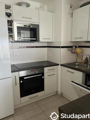 Chambre - 12 m² - 1 pièce