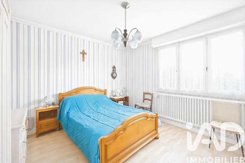 Maison - 134 m² - 7 pièces