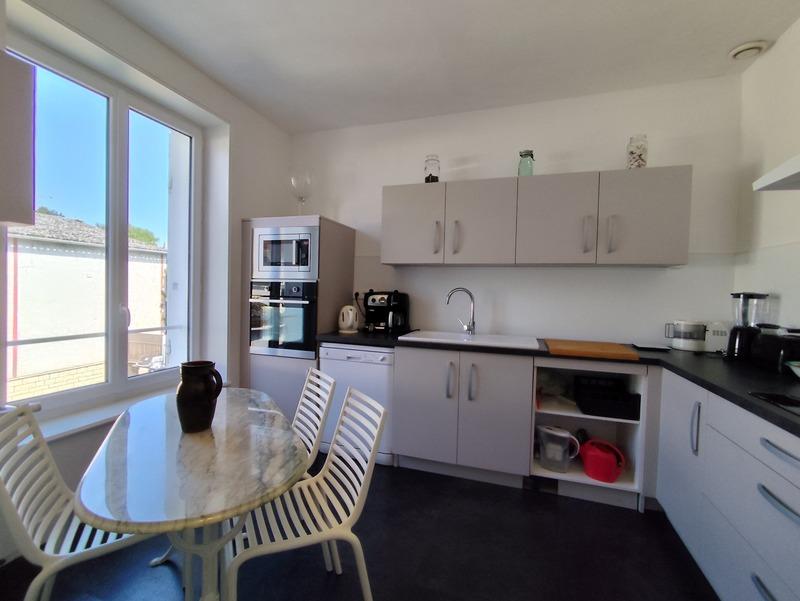 Maison - 145 m² - 7 pièces