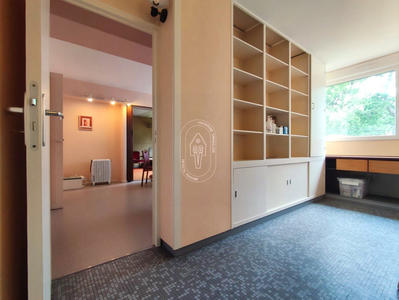 Local d'activités - 108 m²