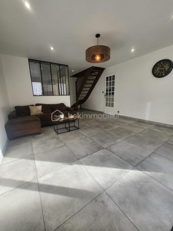 Maison de ville - 95 m² - 5 pièces