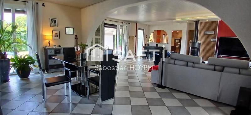 Maison - 135 m² - 5 pièces