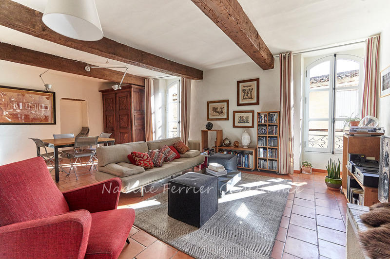 Maison de ville - 215 m² - 5 pièces