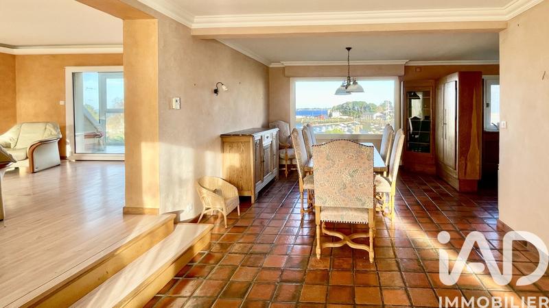 Maison - 149 m² - 6 pièces