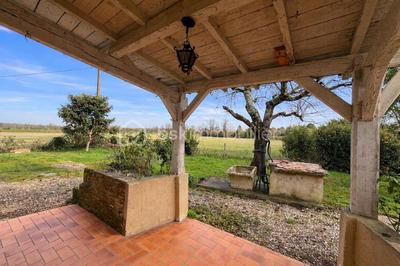 Maison en pierre - 77 m² - 5 pièces