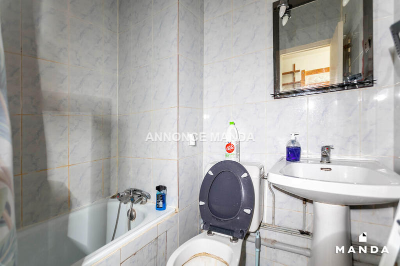 Studio - 14 m² - 1 pièce