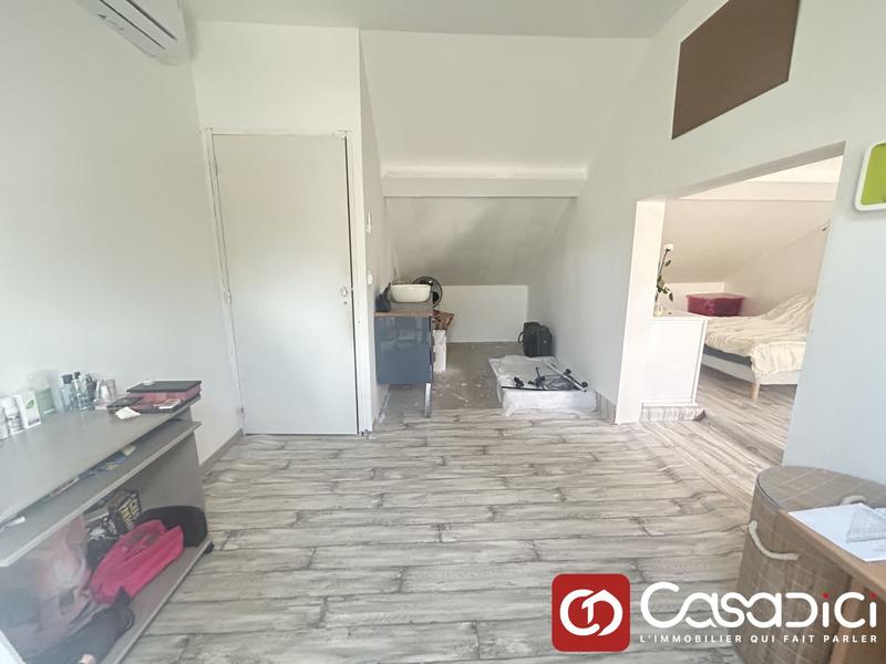 Maison - 108 m² - 6 pièces