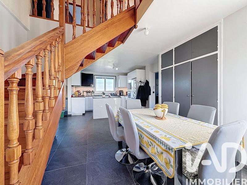 Maison - 135 m² - 5 pièces