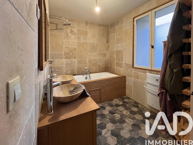 Maison - 120 m² - 7 pièces