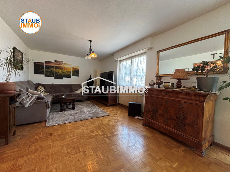 Maison - 177 m² - 7 pièces