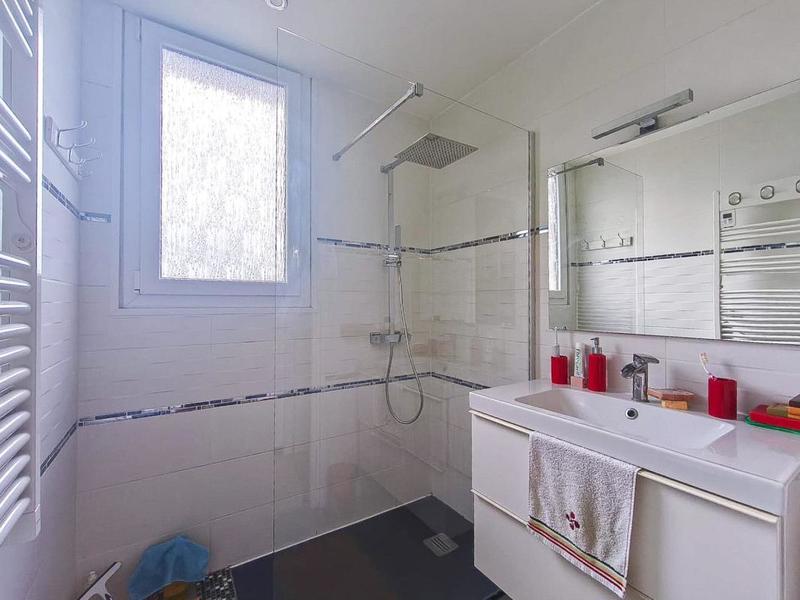 Appartement ancien - 67 m² - 3 pièces