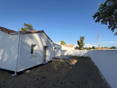 Maison - 103 m² - 4 pièces