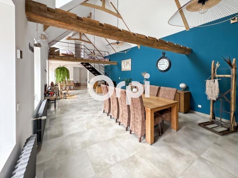 Corps de ferme - 264 m² - 7 pièces