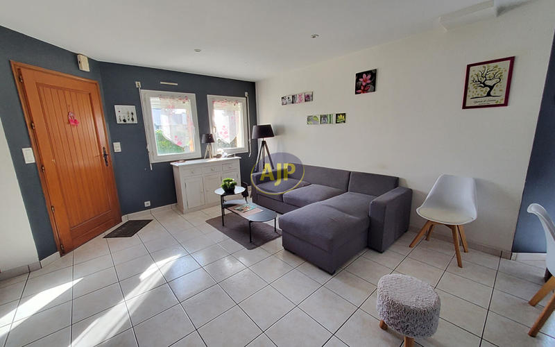 Maison - 88 m² - 6 pièces