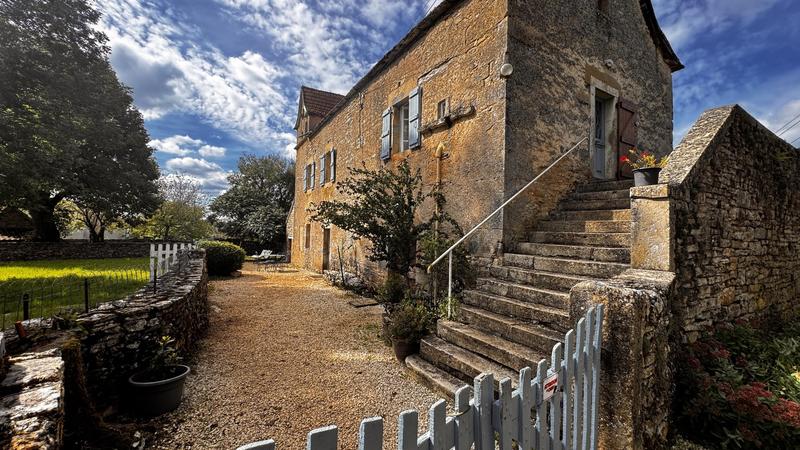 Propriété - 150 m² - 6 pièces