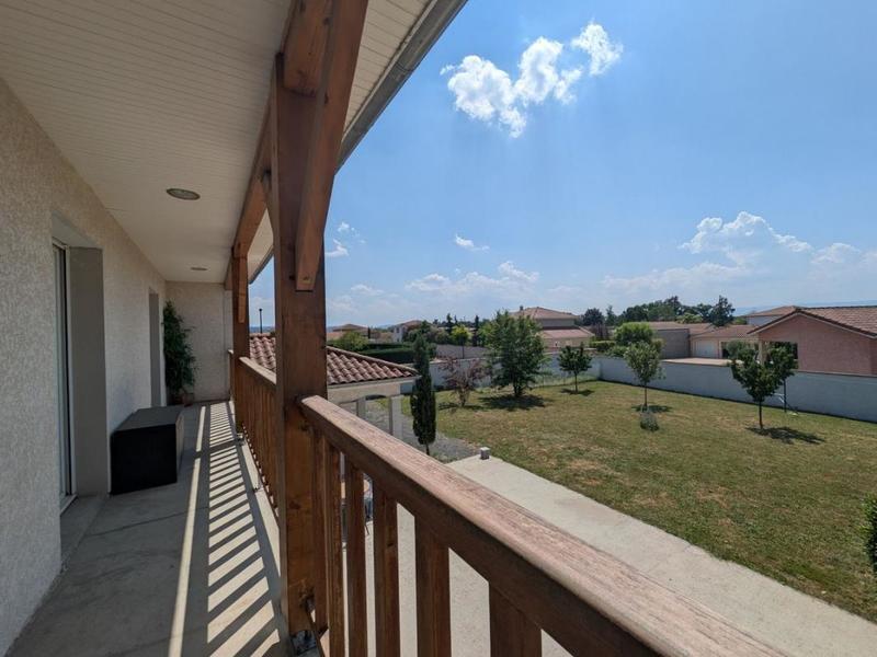 Maison - 200 m² - 6 pièces