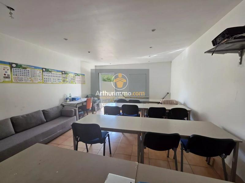 Immeuble - 122 m² - 7 pièces