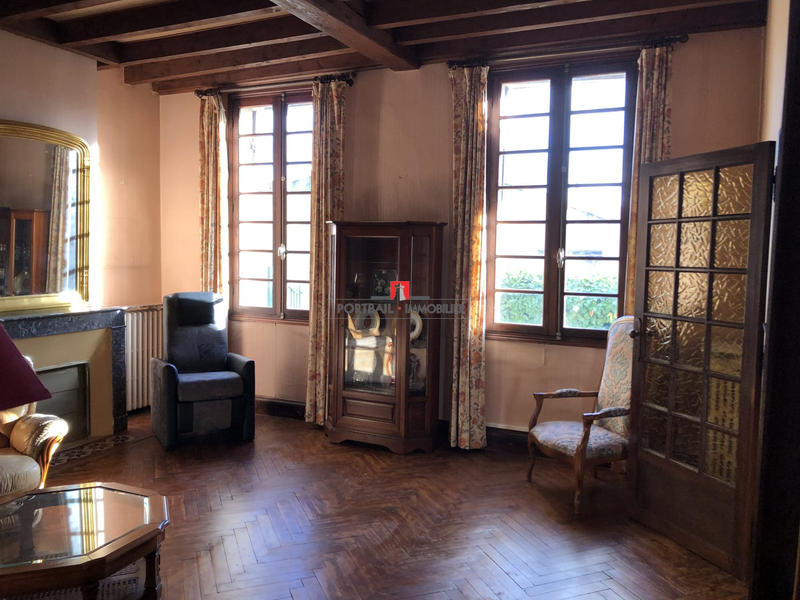 Maison - 188 m² - 7 pièces