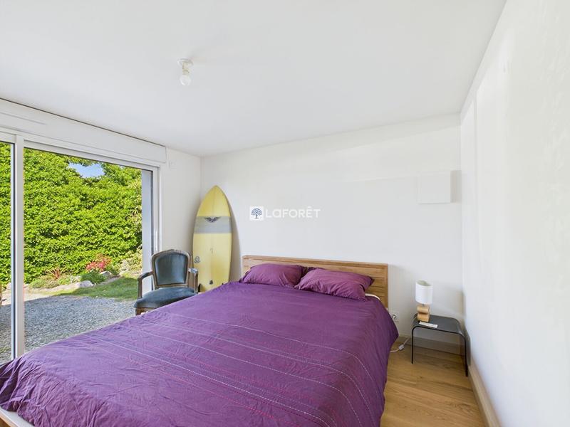 Maison - 186 m² - 8 pièces