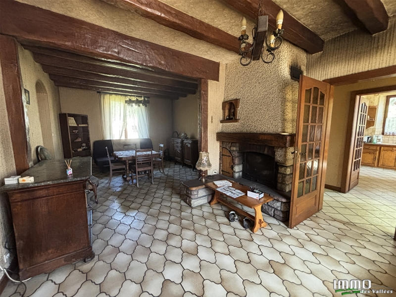 Maison - 122 m² - 7 pièces