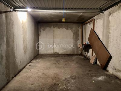 Garage - 18 m²