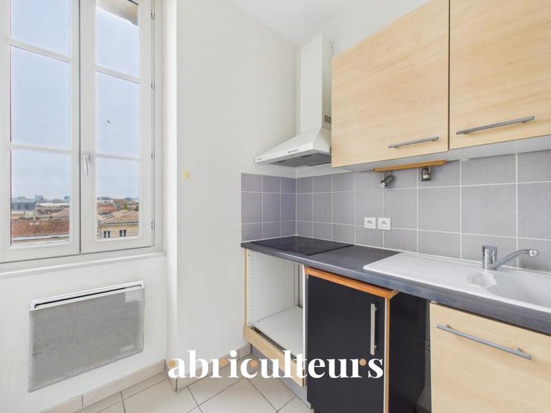 Appartement ancien - 40 m² - 2 pièces