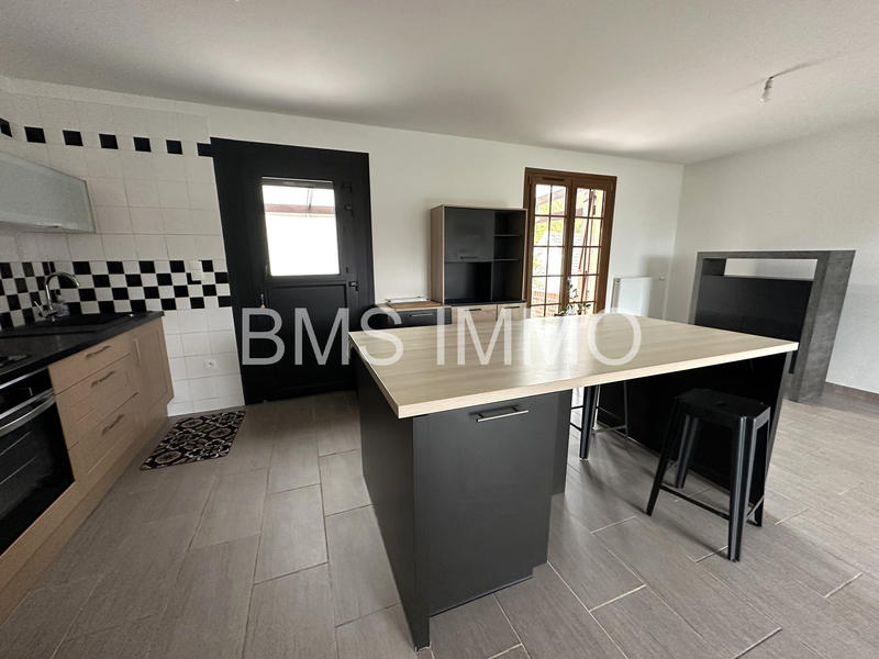 Maison - 88 m² - 4 pièces