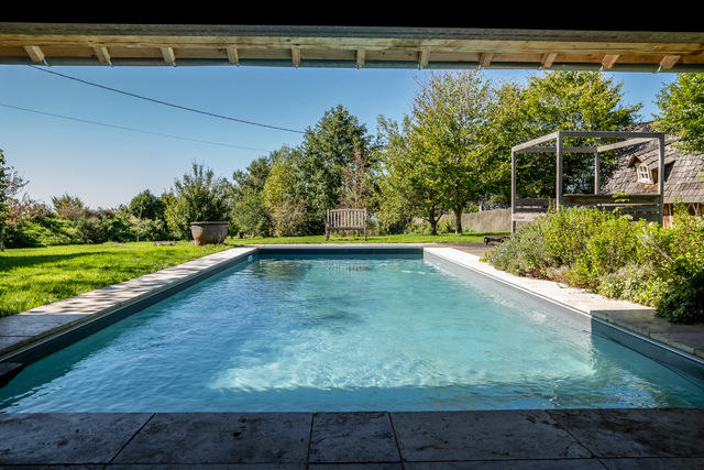 Maison - 320 m² - 6 pièces