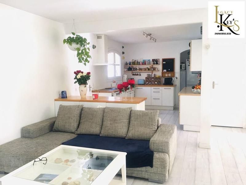 Maison traditionnelle - 136 m² - 4 pièces