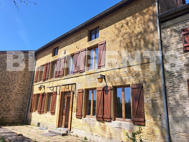 Villa - 546 m² - 15 pièces