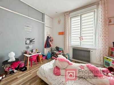 Maison - 83 m² - 4 pièces