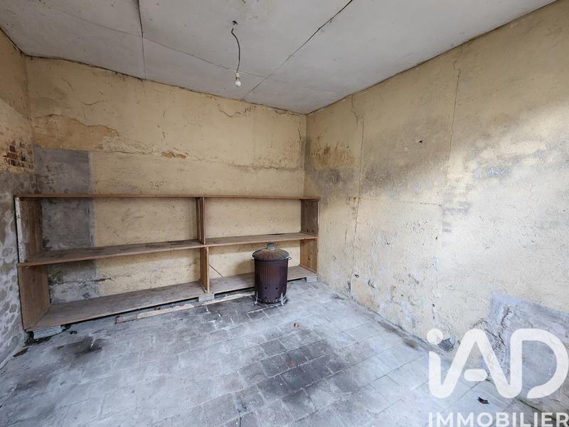 Maison - 222 m² - 7 pièces