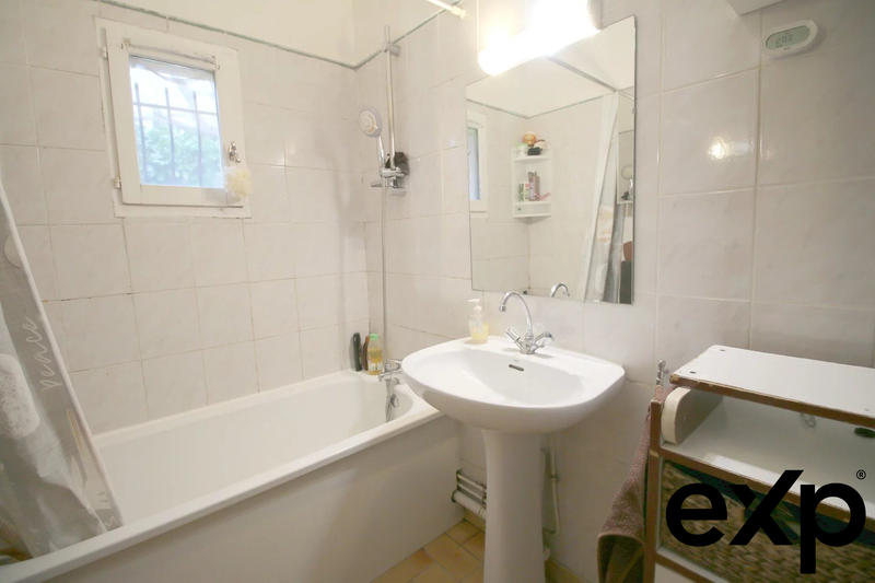 Maison - 63 m² - 4 pièces