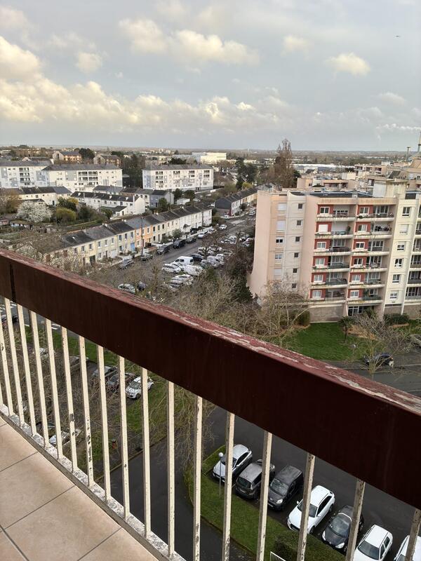 Appartement - 82 m² - 4 pièces