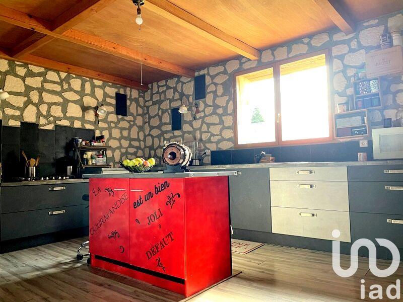 Maison - 258 m² - 5 pièces