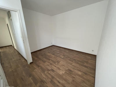 Appartement - 98 m² - 4 pièces