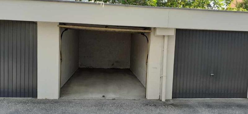 Parking / Garage - 16 m²